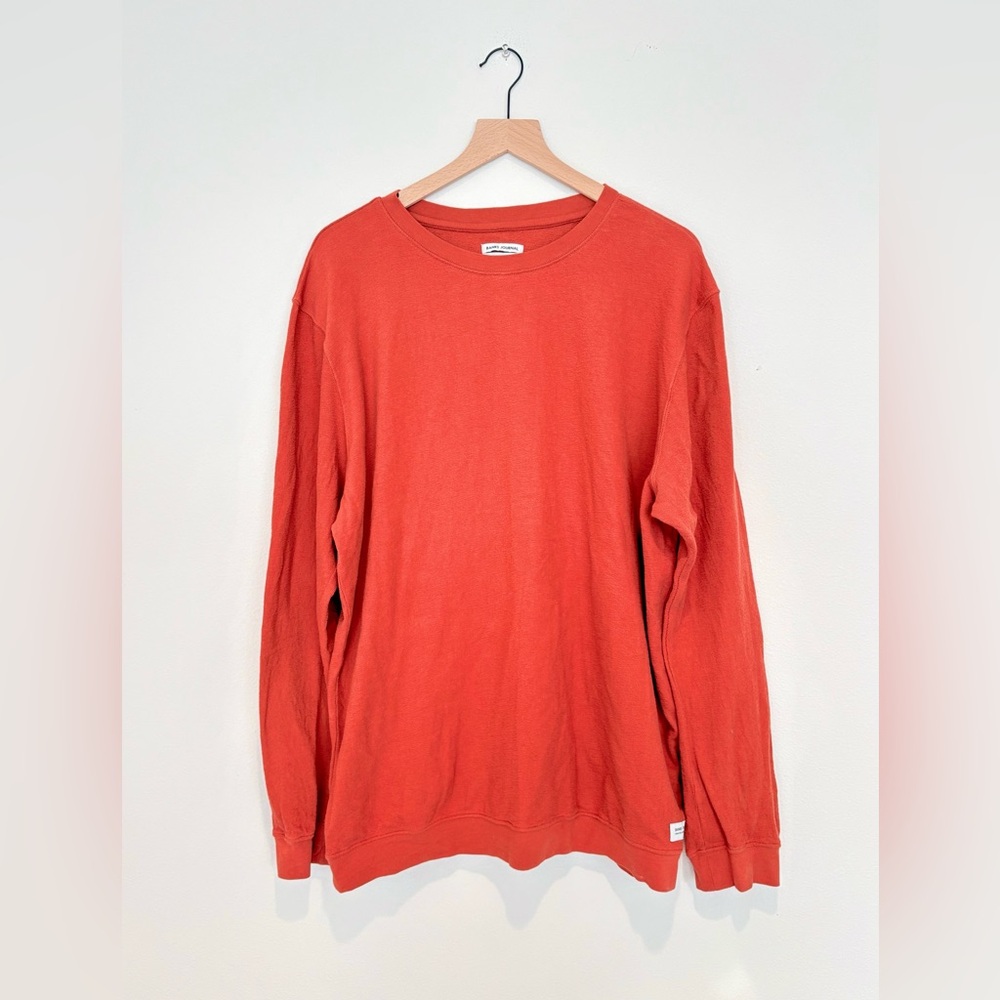 organic cotton crewneck sweatshirt - terracotta orange - XL euc